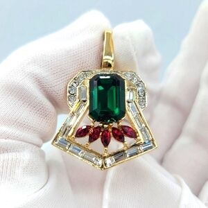 Vintage Butler Red Green Goldtone Pendant #651